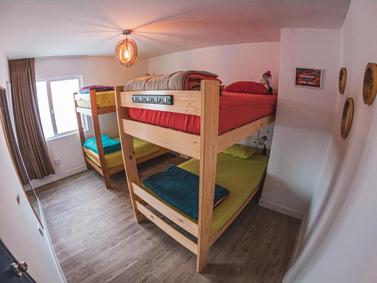 Alpes Lima Kennedy Hostel Экстерьер фото